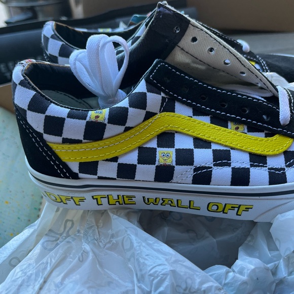 Vans Shoes Old Skool x SpongeBob SquarePants Checker Print Off the Wall - Picture 2 of 9